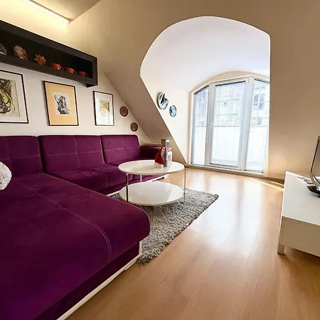 Chayka Chic Apartment Varna