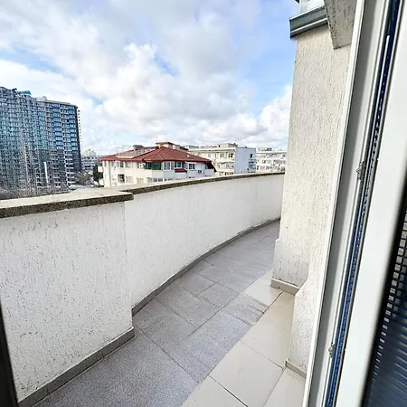 Chayka Chic Apartment